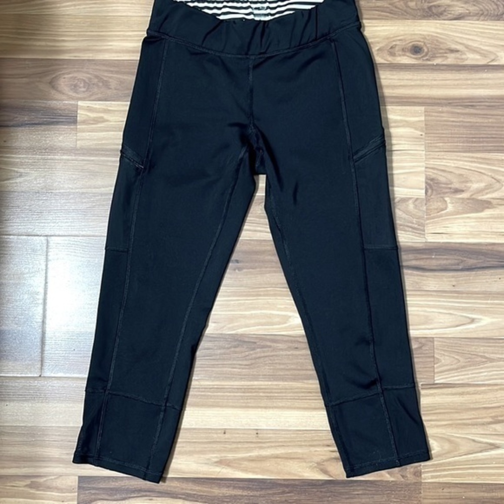 Champion Women Black Cropped Athletic Leggings Capri‎ Pants Size S